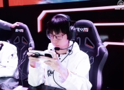 开云体育官方网站-WBG力克LGD，Selfmade爆发神勇