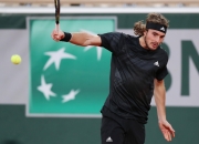 开云体育直播-西班牙网球队绝杀法国网球队，西西帕斯送出助攻的简单介绍