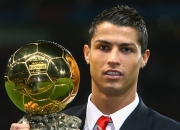 开云官方app入口-绿茵与硬木的双重突围，从多特蒙德欧冠关键战到西决生死战的竞技哲学