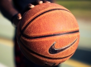 开云官方app入口-坎特在焦点战证明自己，南非封锁马赛，一场定义职业生涯的胜利