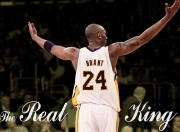 开云官方app入口-年度焦点之战，湖人强势拿下广厦队，王者之师展露冠军相