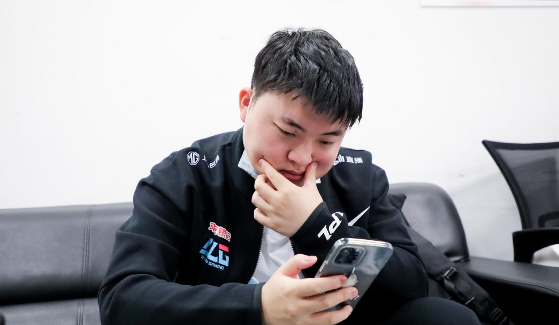 V5鏖战BLG，Rascal爆发神勇