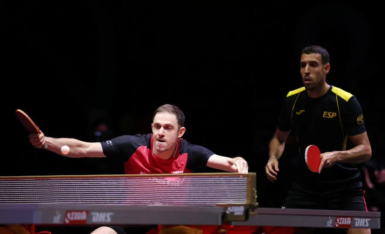 法国乒乓球队逆转瑞典乒乓球队，波尔制霸全场