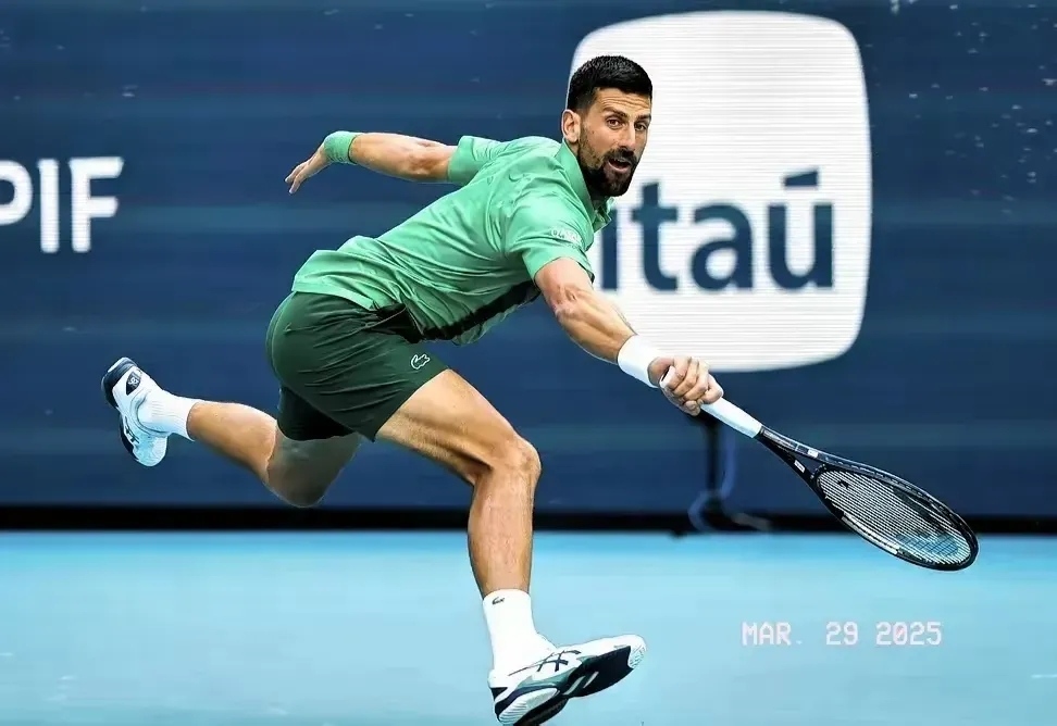 关于法国网球队血洗意大利网球队，德约科维奇关键制胜的信息