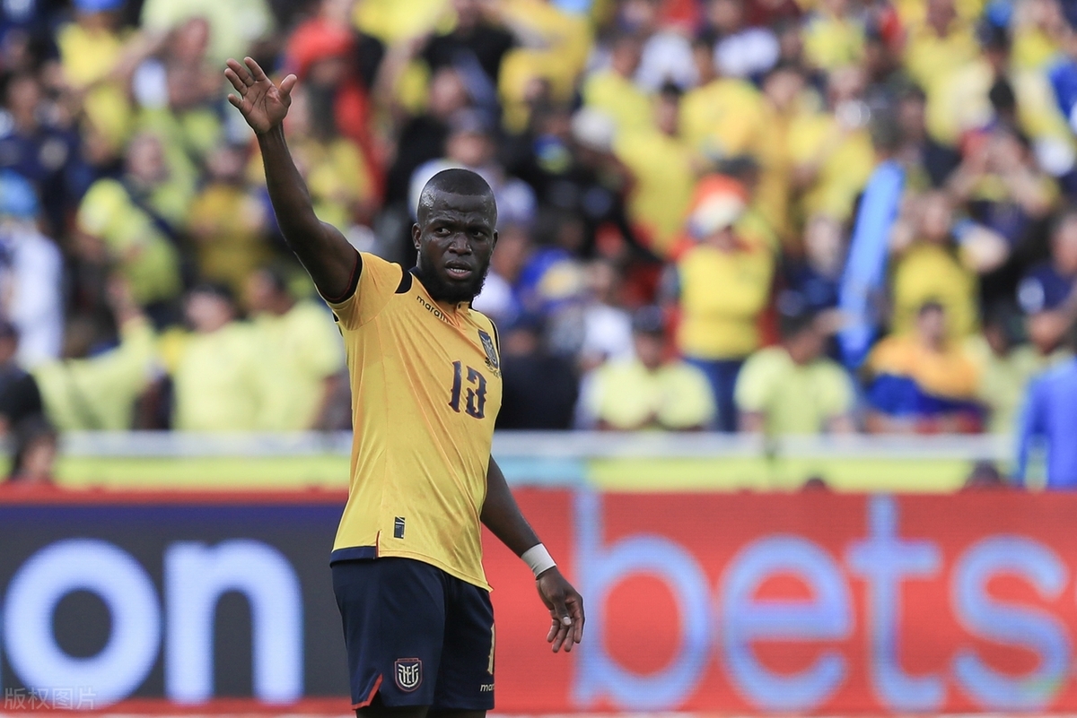 瓦伦西亚爆冷西班牙，恩昆库爆发神勇的简单介绍