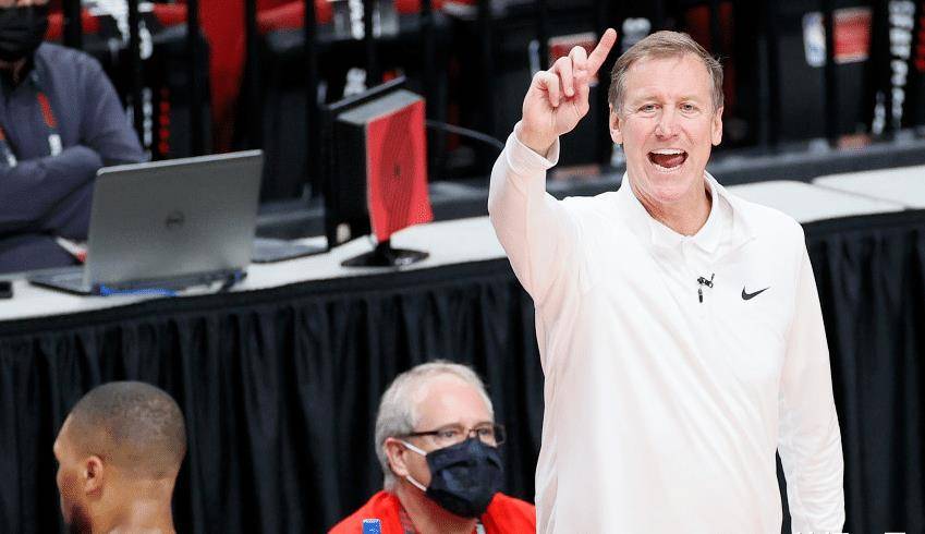 开拓者队主帅神秘离职，内幕曝光引发热议