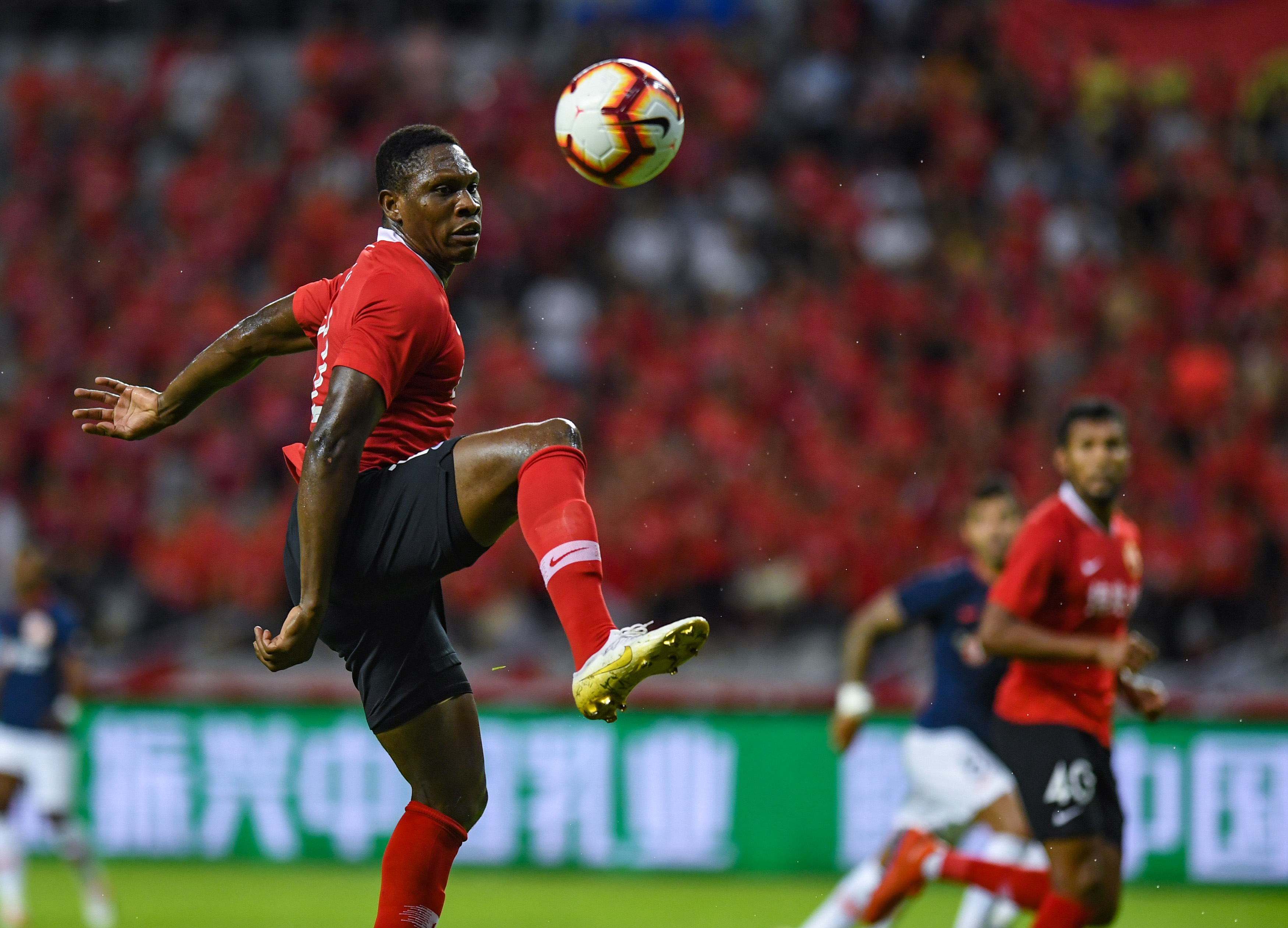 深圳佳兆业外援引进，球队实力再次提升备战的简单介绍