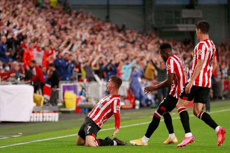 包含纽伦堡在主场遭遇挫败，降到倒数第二的词条