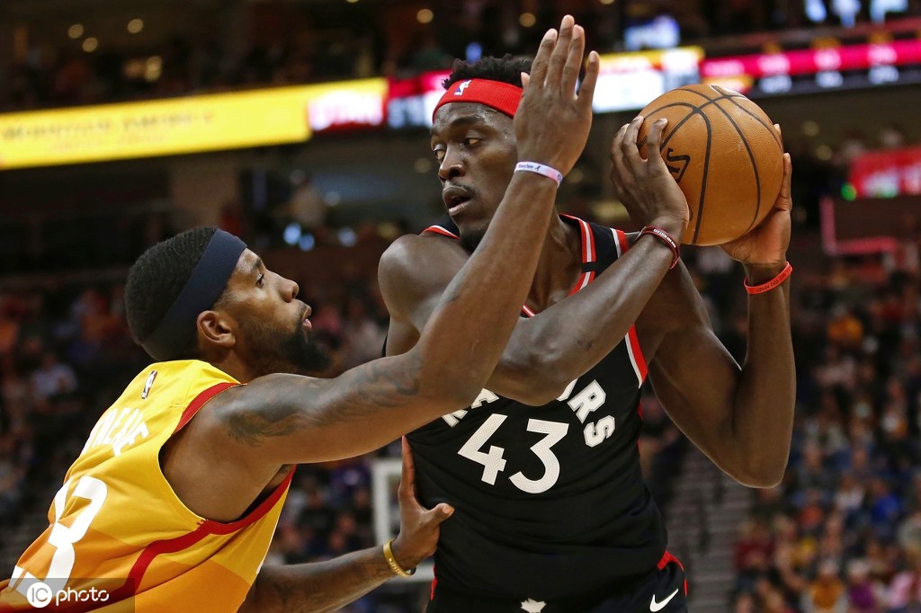 猛龙强势爵士，萨姆·米切尔完成帽子戏法的简单介绍