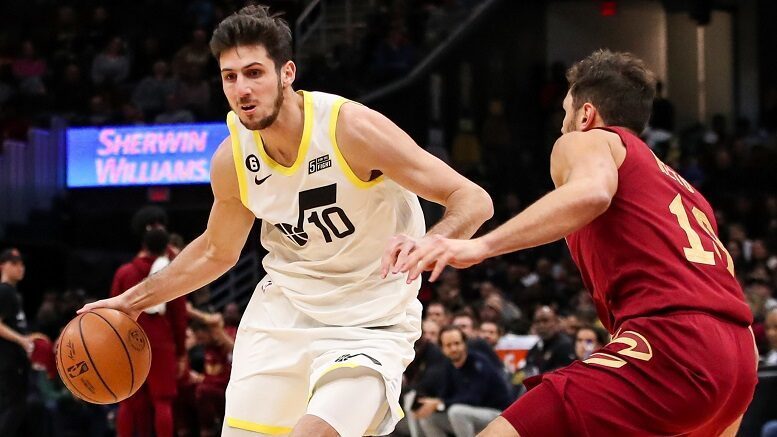 包含爵士绝杀阿根廷男篮，戈贝尔关键制胜的词条