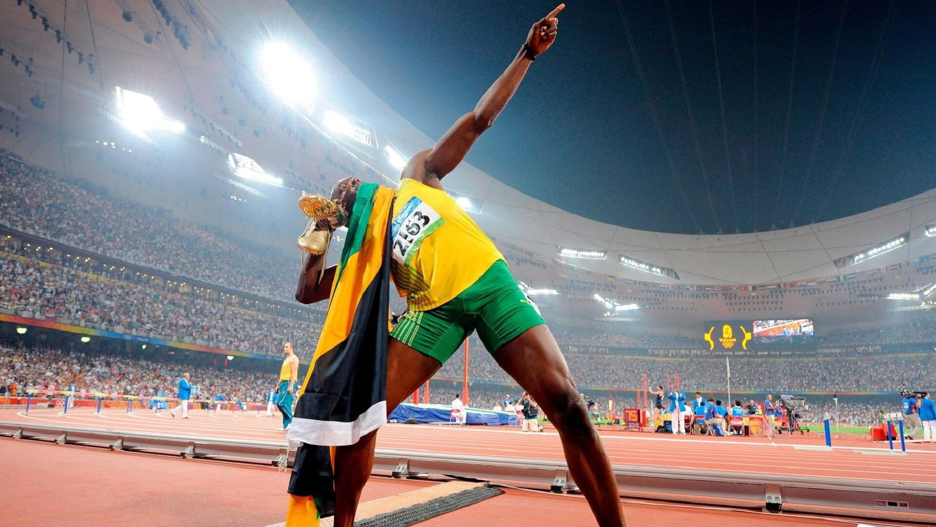 德里赫特铁血爆发，拜仁生死战上演哥伦比亚式逆转